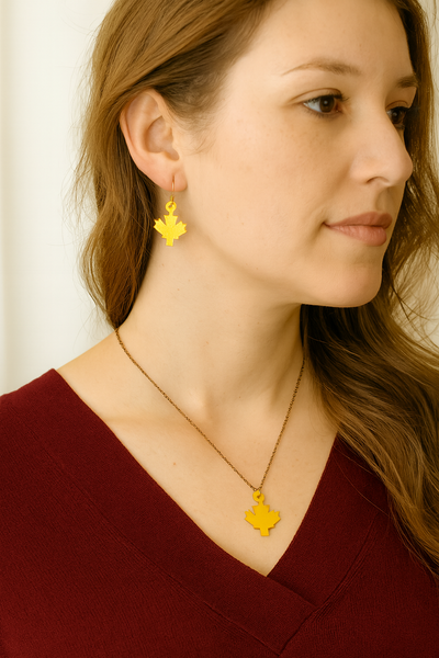 Minimalist Maple Leaf Copper Pendant Necklace, Canadian Symbol, Matching Earrings