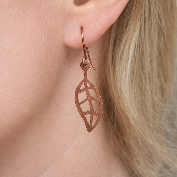 Minimalist Leaf Copper Earrings, Earrings for Nature lovers and gardeners,  Handcrafted,  Patinated, Every Day Wear, Gift for Her